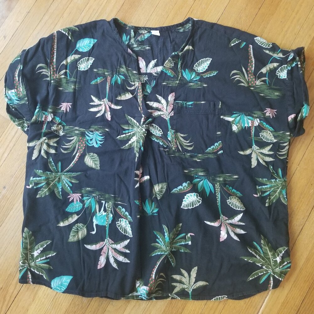 Old Navy Women's Hawaiian Top XL
